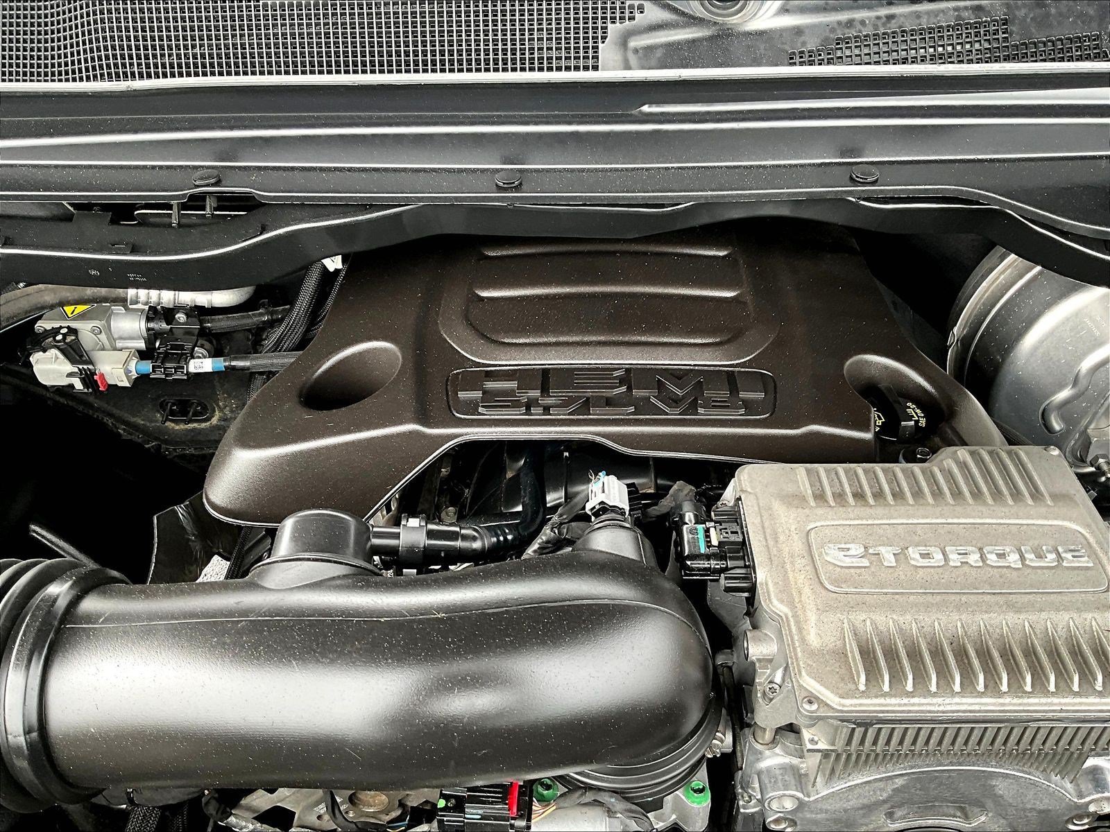 Used 2024 RAM 1500 Big Horn AWD/4WD image 30