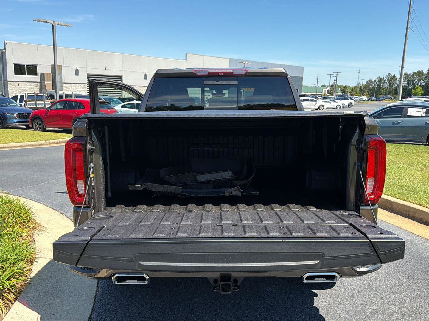 Used 2019 GMC Sierra 1500 Denali w/ Technology Package AWD/4WD image 36