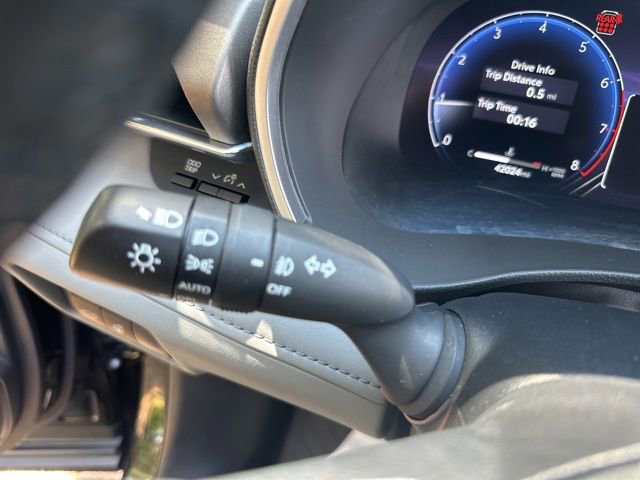 Used 2023 Toyota Highlander Limited image 24