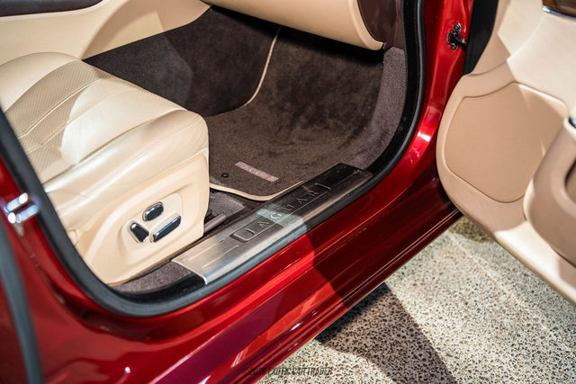 Used 2012 Jaguar XJ RWD image 45