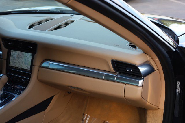 Used 2013 Porsche 911 Carrera RWD image 41