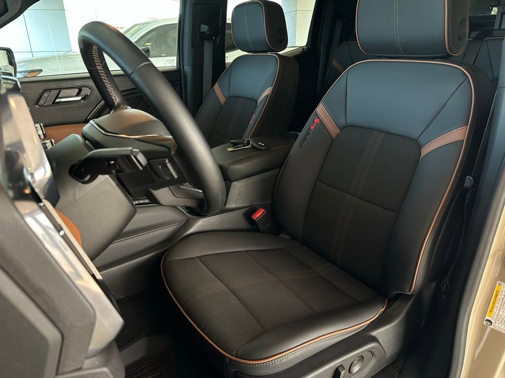 Certified 2024 GMC Canyon AT4 w/ Technology Package image 10