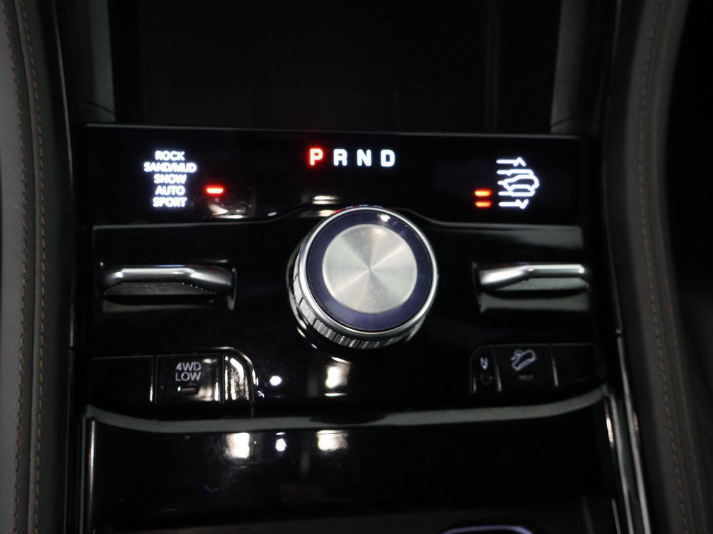 Used 2022 Jeep Grand Cherokee Summit AWD/4WD image 48