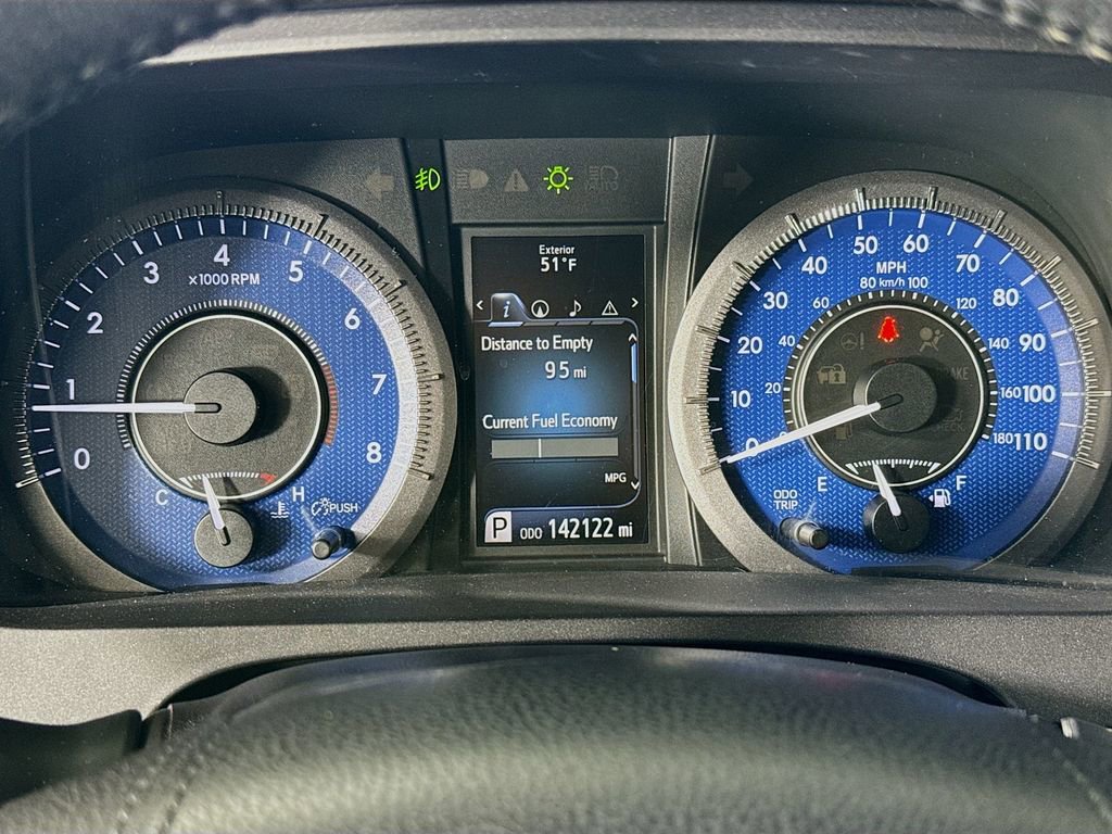 Used 2015 Toyota Sienna XLE Premium image 12