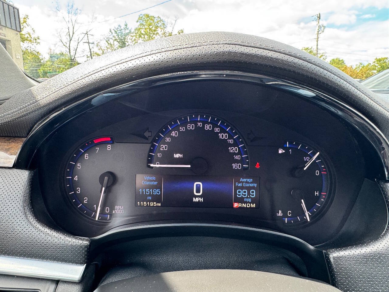 Used 2015 Cadillac XTS Luxury FWD image 14