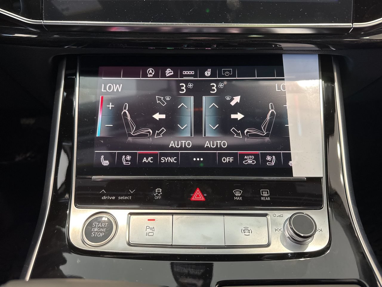 New 2026 Audi Q7 3.0T Premium Plus AWD/4WD image 32