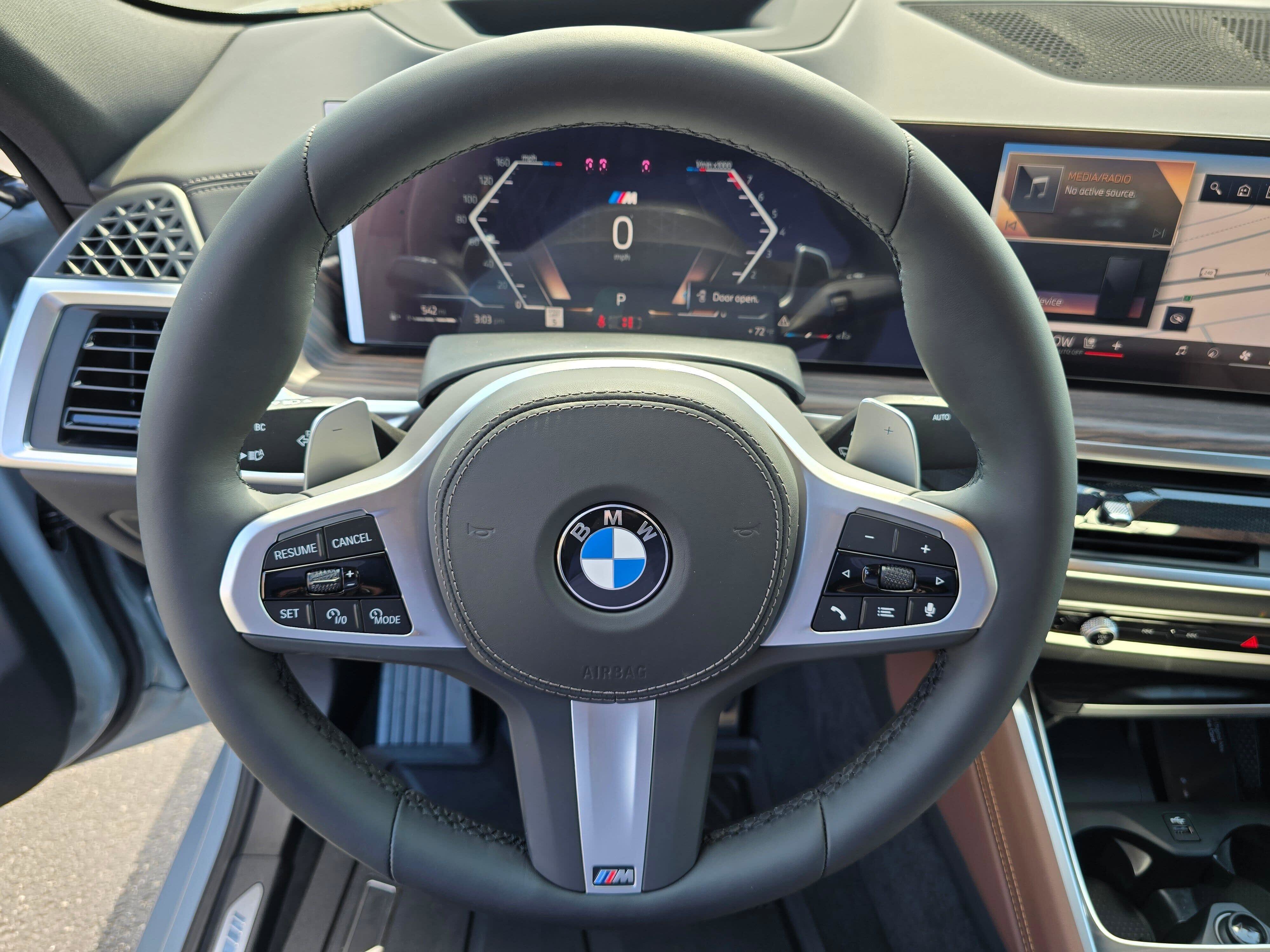 New 2026 BMW X6 xDrive40i w/ Executive Package AWD/4WD image 17