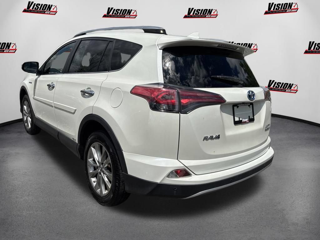 Used 2018 Toyota RAV4 Limited w/ Advanced Technology Package AWD/4WD image 2