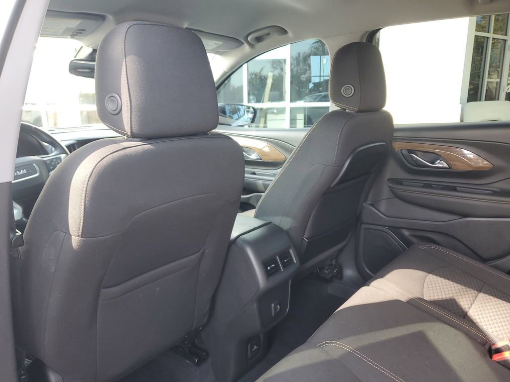 Used 2020 GMC Terrain SLE w/ Driver Convenience Package image 15