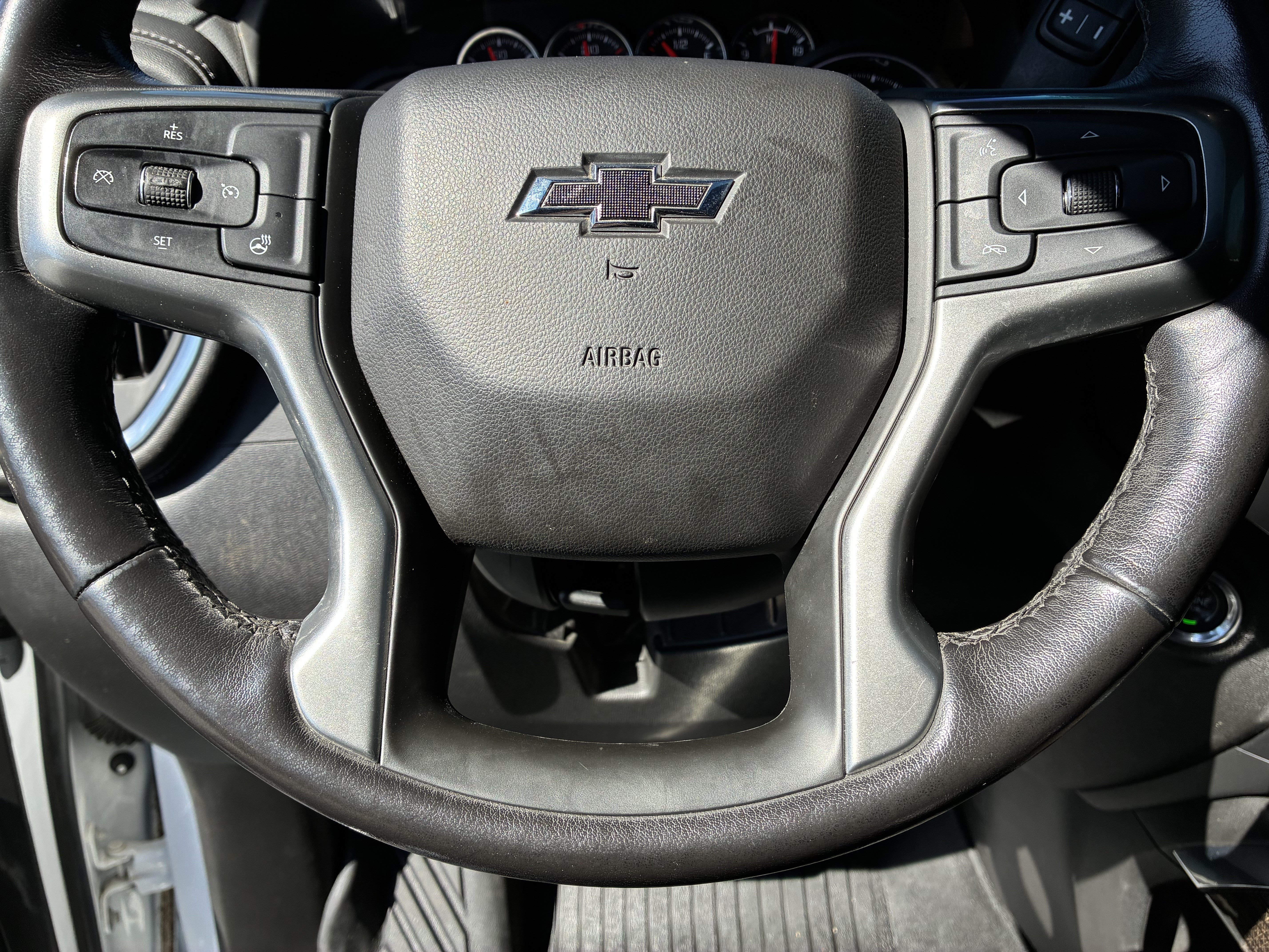 Used 2020 Chevrolet Silverado 1500 LT Trail Boss AWD/4WD image 29
