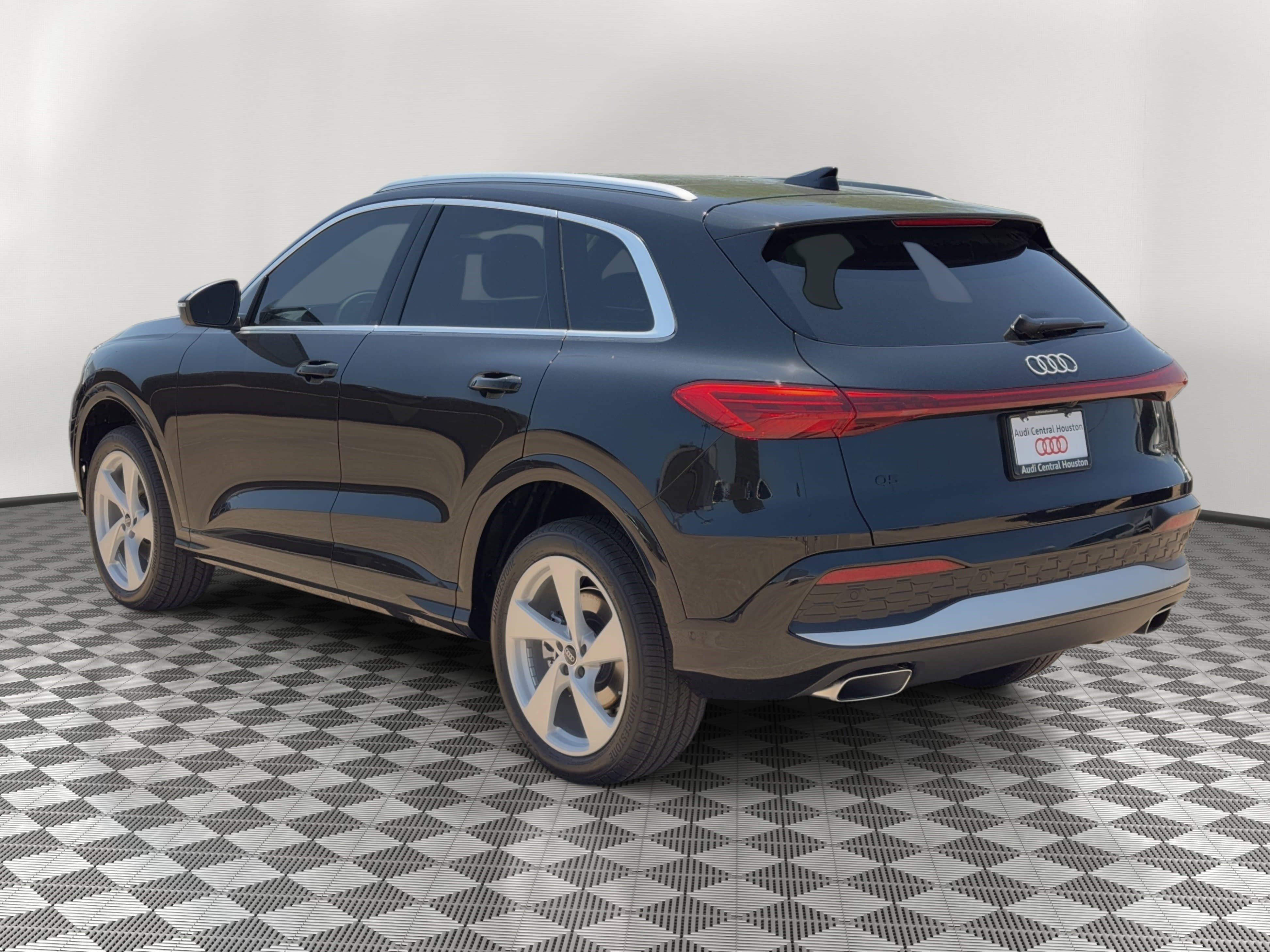 New 2026 Audi Q5 Premium Plus image 3