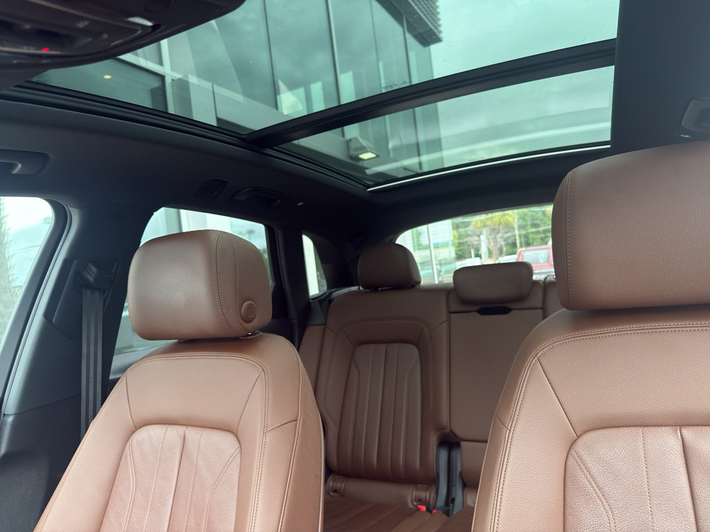 Used 2019 Audi Q5 2.0T Premium AWD/4WD image 30