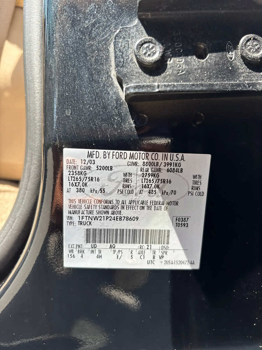 Used 2004 Ford F250 Lariat AWD/4WD image 26