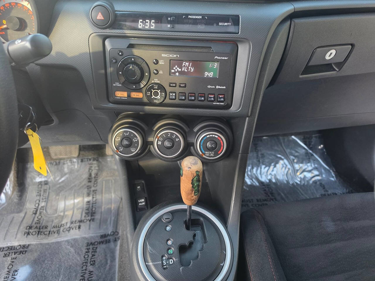 Used 2013 Scion tC Release Series 8.0 image 28