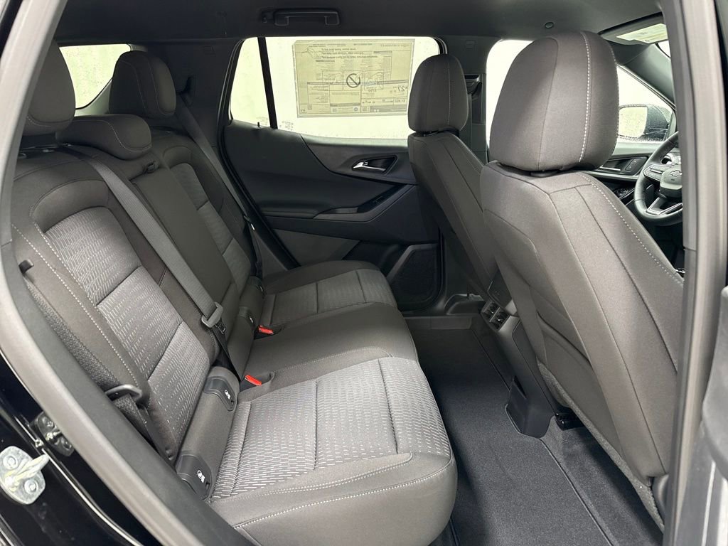 New 2026 Chevrolet Equinox LT w/ Midnight Edition image 12