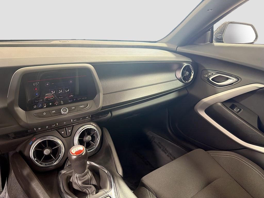 Used 2019 Chevrolet Camaro SS image 20