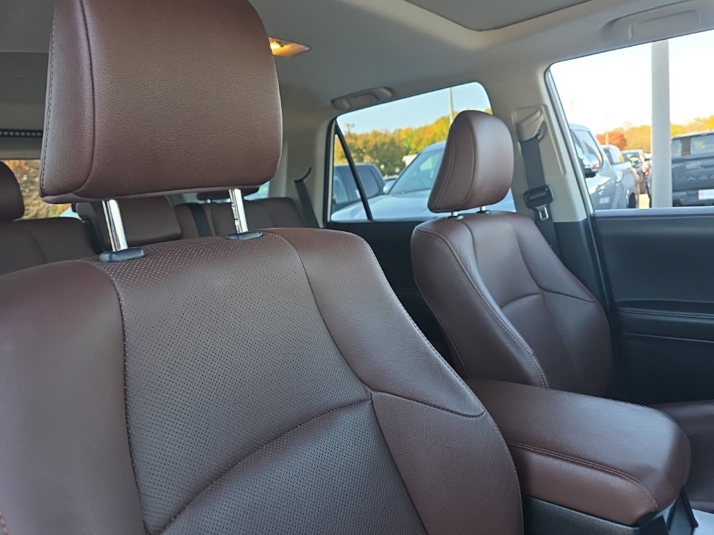 Certified 2022 Toyota 4Runner Limited AWD/4WD image 12