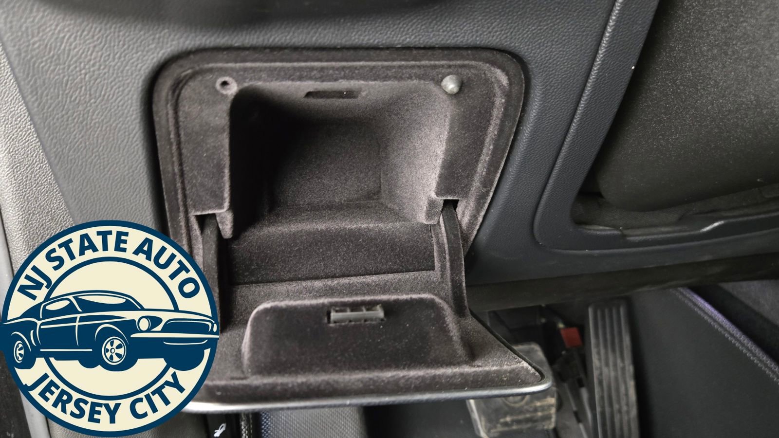 Used 2018 Alfa Romeo Stelvio Ti image 25