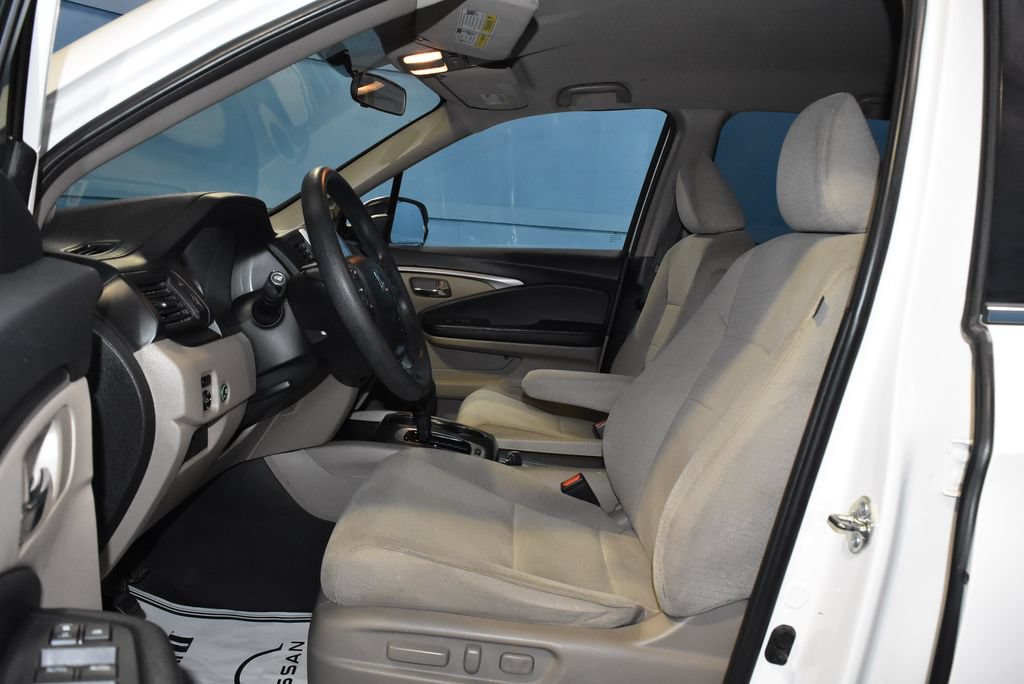 Used 2018 Honda Pilot EX image 7