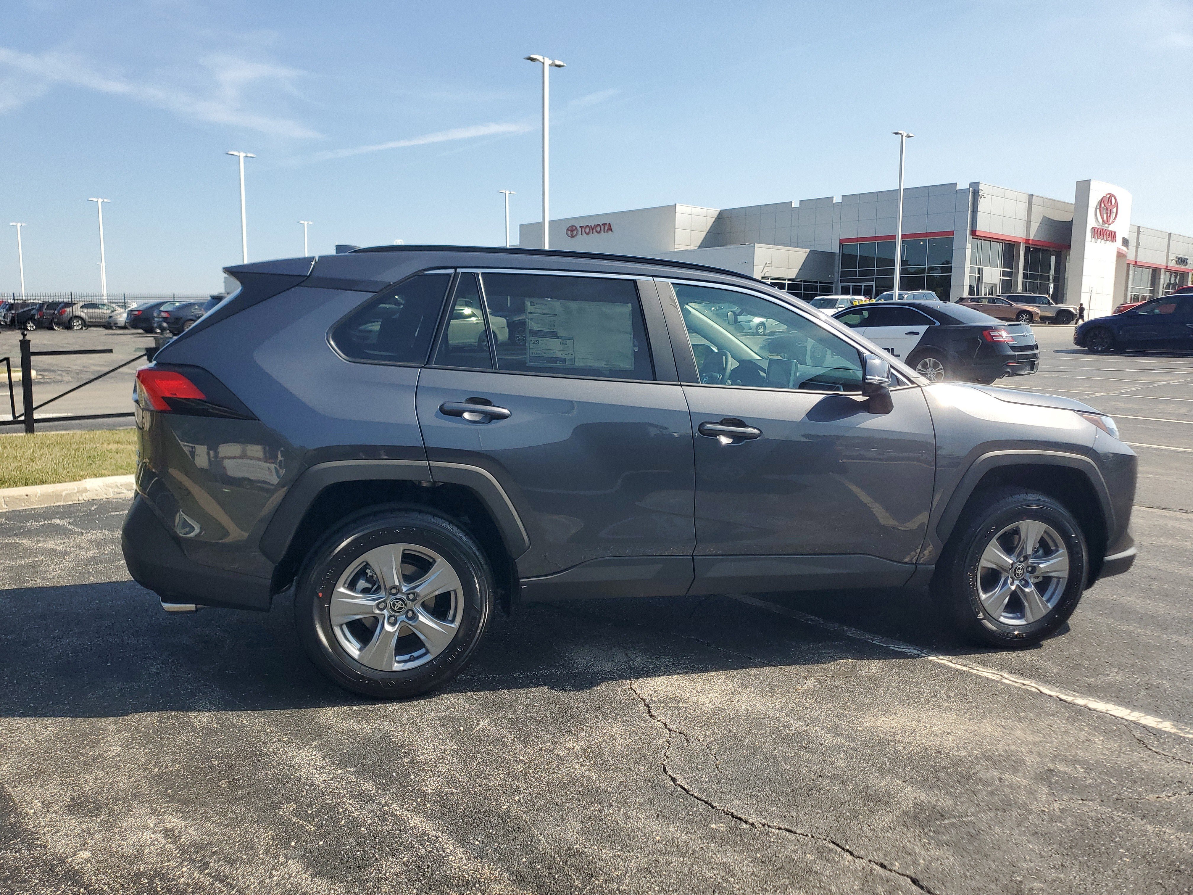 New 2025 Toyota RAV4 XLE image 5