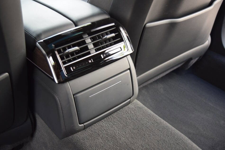 Used 2019 Audi A8 L 3.0T image 43