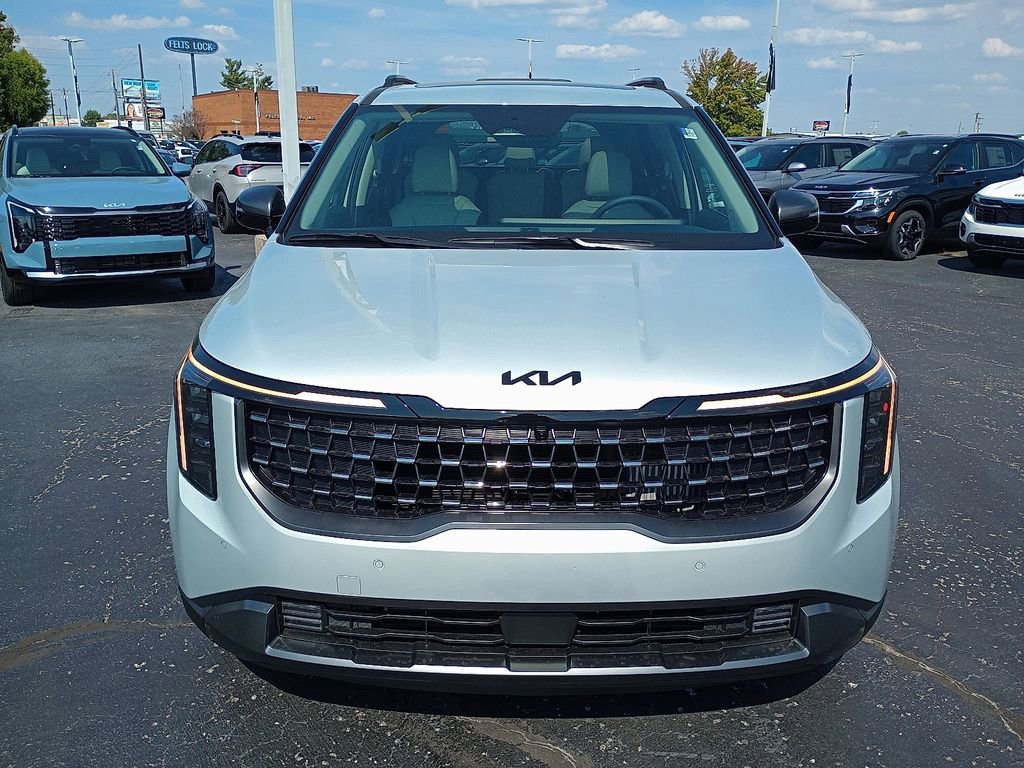 New 2026 Kia Carnival SX w/ SX Dark Edition Package image 3