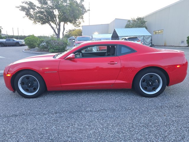 Used 2013 Chevrolet Camaro LS RWD image 8