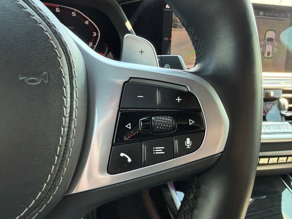 Used 2022 BMW X7 M50i AWD/4WD image 21