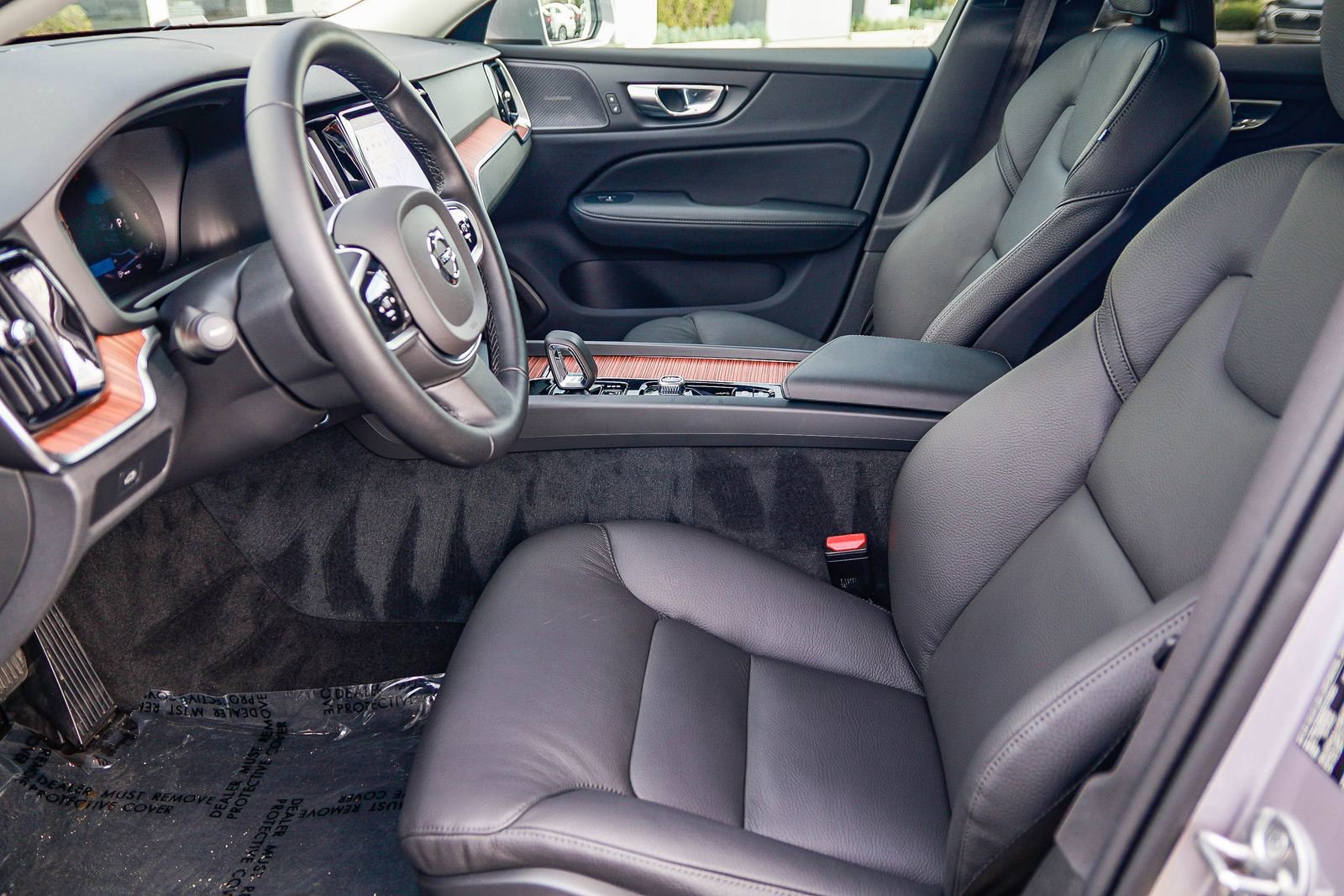 Certified 2026 Volvo V60 B5 Cross Country Plus w/ Climate Package image 20