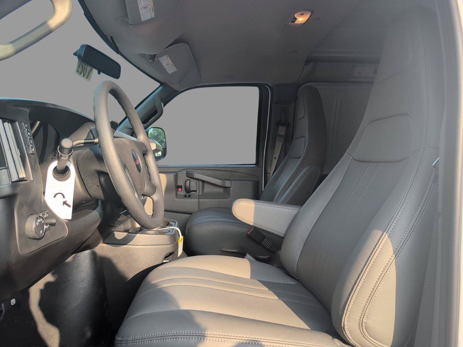 New 2026 GMC Savana 2500 w/ Driver Convenience Package RWD image 15