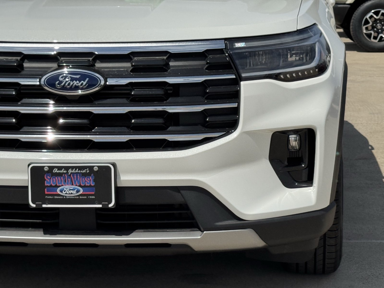 New 2026 Ford Explorer Active w/ Active Comfort Package RWD image 7