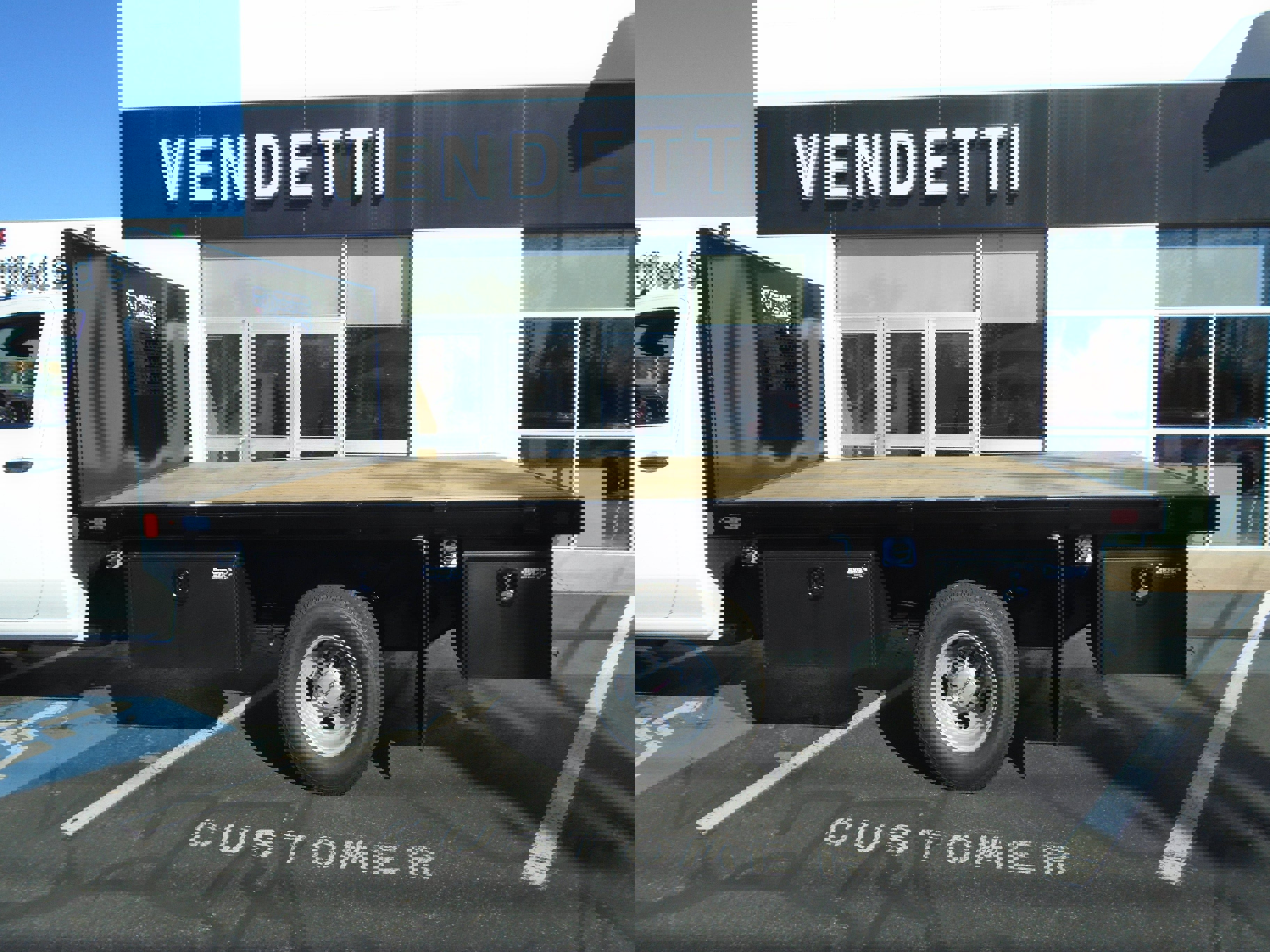 New 2026 GMC Sierra 3500 Pro w/ Convenience Package image 11