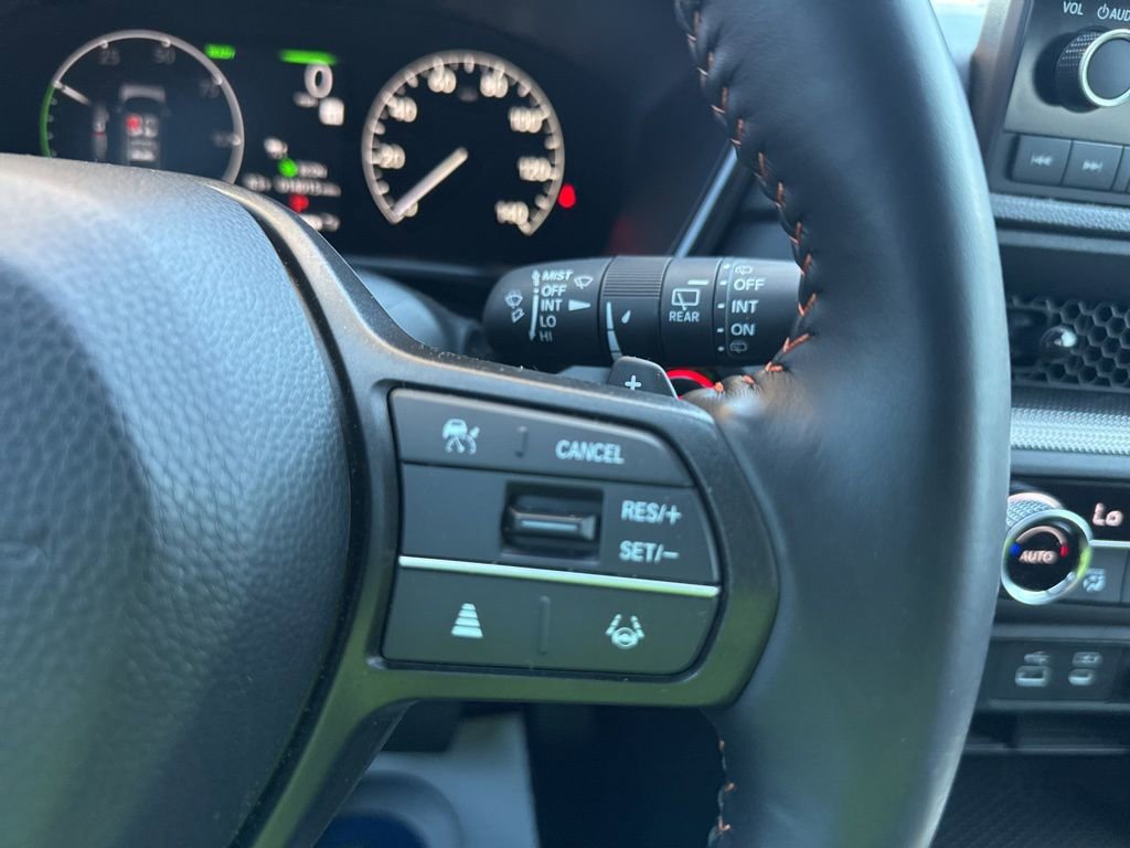 Certified 2025 Honda CR-V Sport image 30
