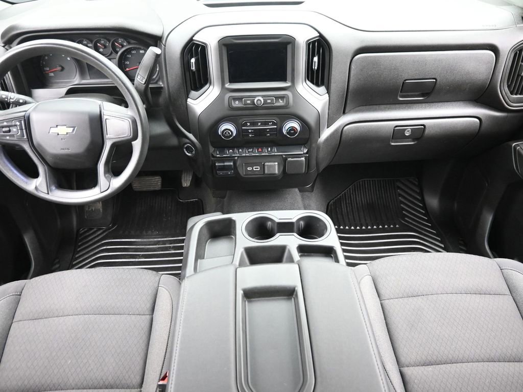 Used 2025 Chevrolet Silverado 1500 Custom AWD/4WD image 11