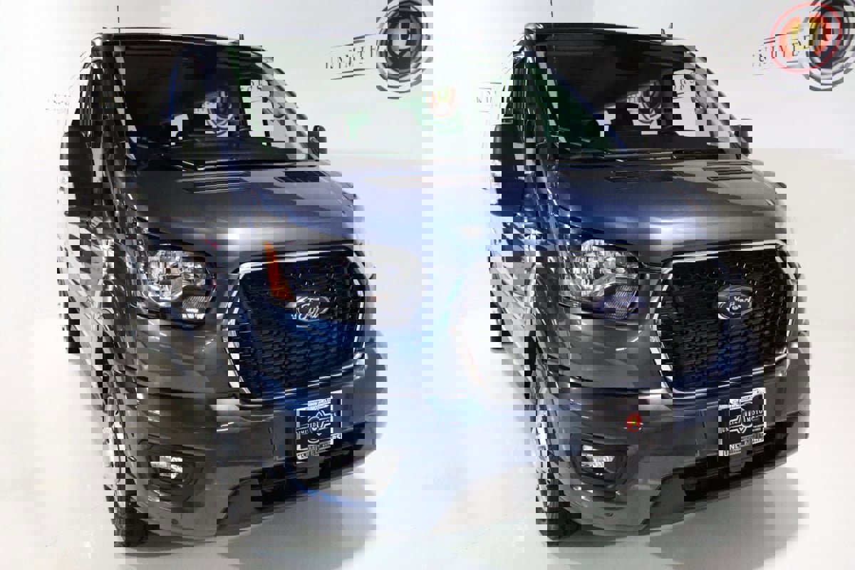 Used 2024 Ford Transit 350 XLT image 22