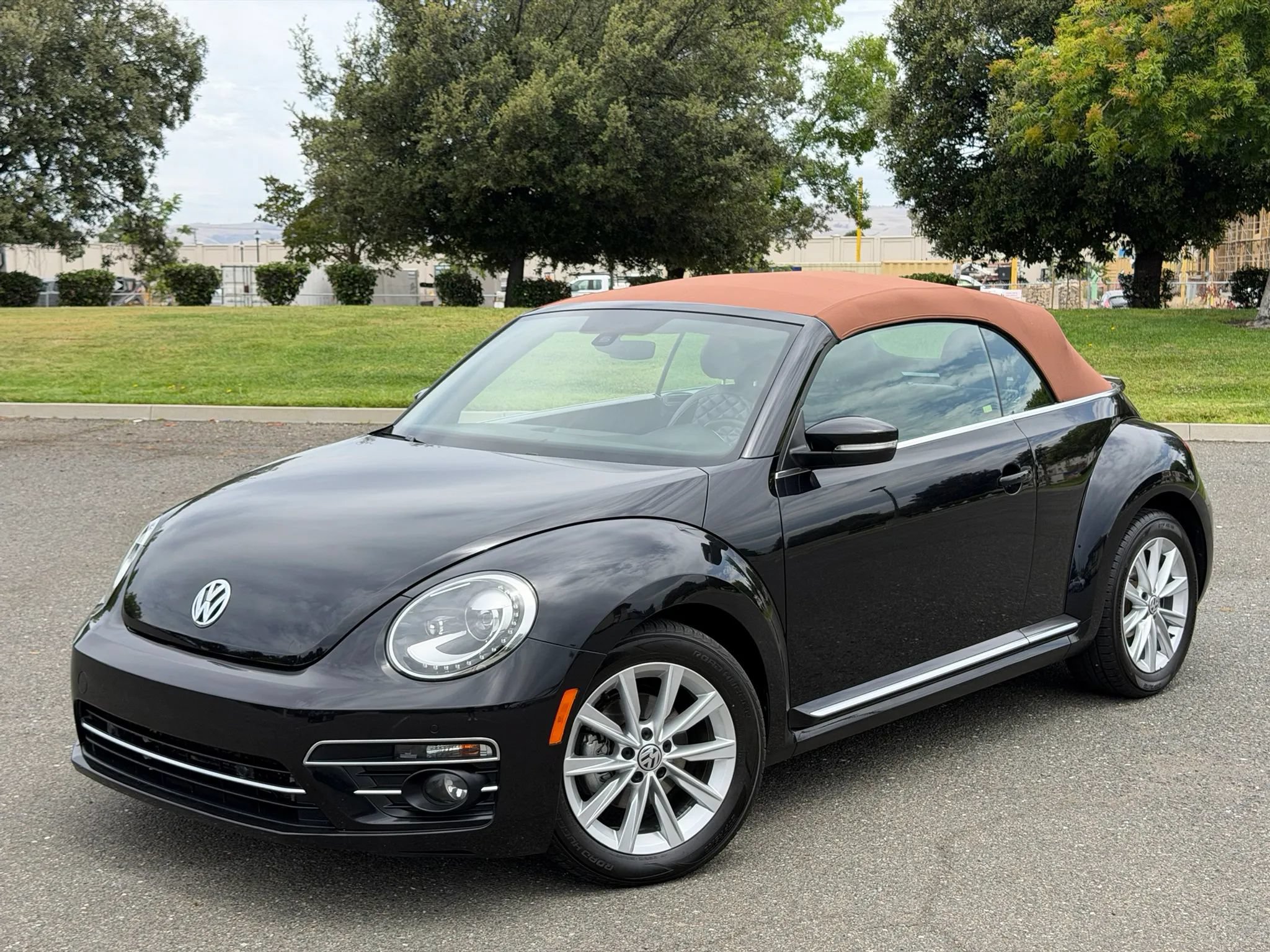 Used 2019 Volkswagen Beetle 2.0T Final Edition SEL