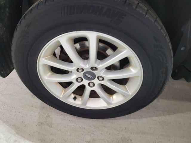 Used 2010 Ford Edge SEL image 22