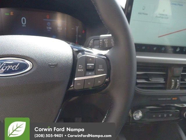 New 2025 Ford Escape SE image 19