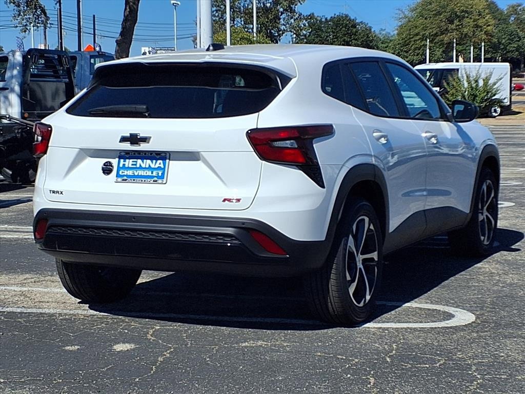 New 2026 Chevrolet Trax RS w/ Driver Confidence Package image 4