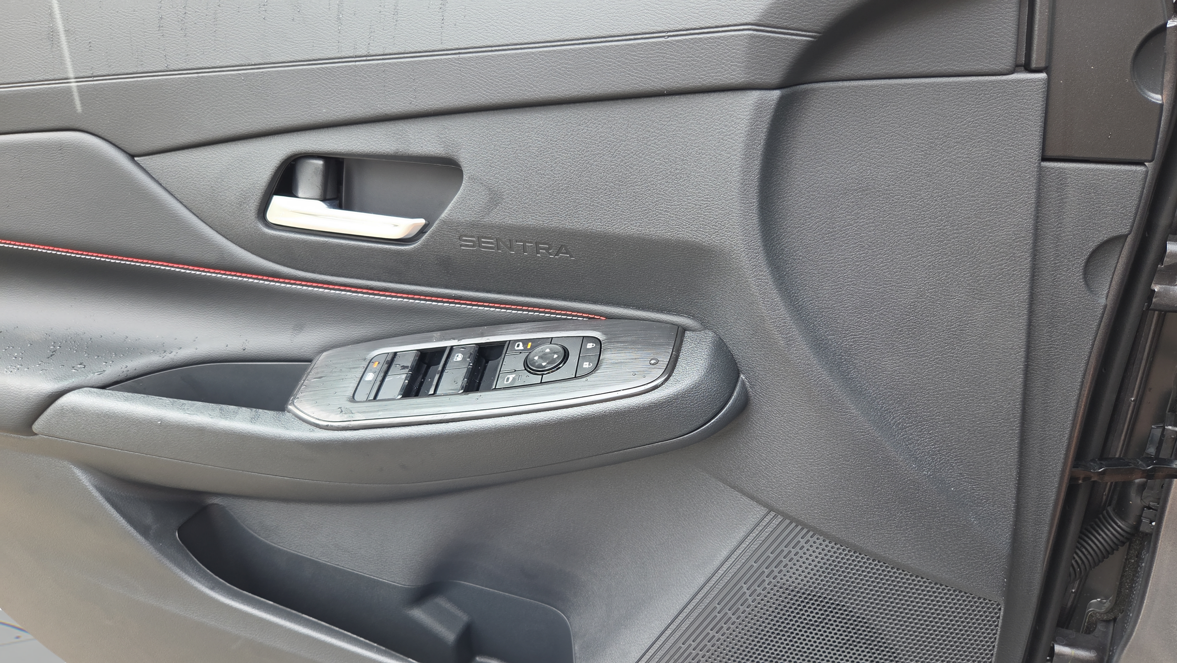 New 2027 Nissan Sentra SR w/ SR All Weather Package FWD image 28