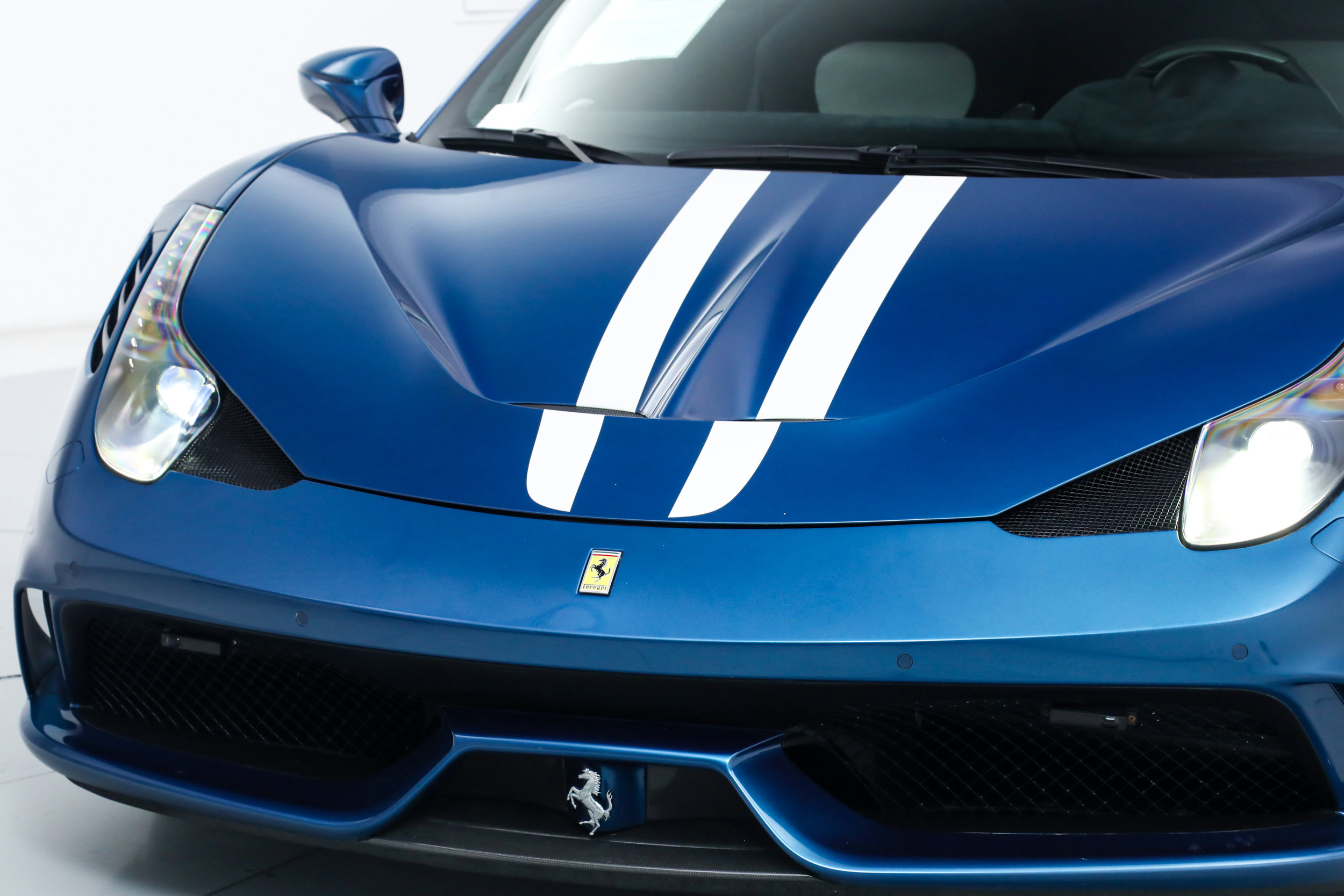Used 2015 Ferrari 458 Speciale Coupe image 14