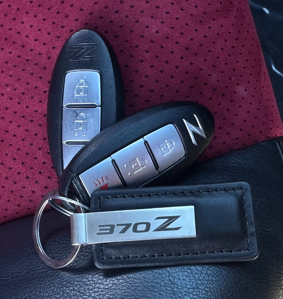 Used 2016 Nissan 370Z NISMO image 20