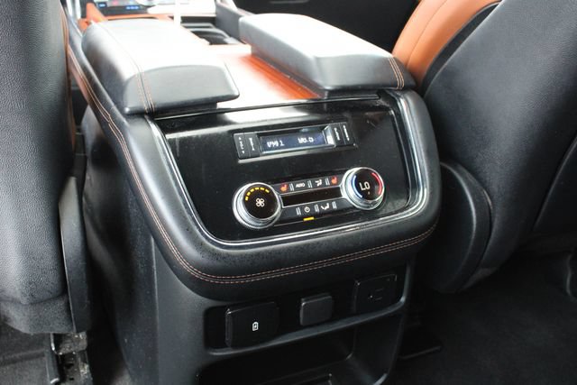 Used 2019 Lincoln Navigator L Reserve AWD/4WD image 23
