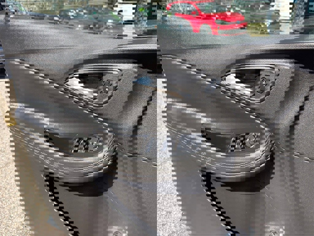 Used 2023 Buick Encore GX Select w/ Sport Touring Package image 19