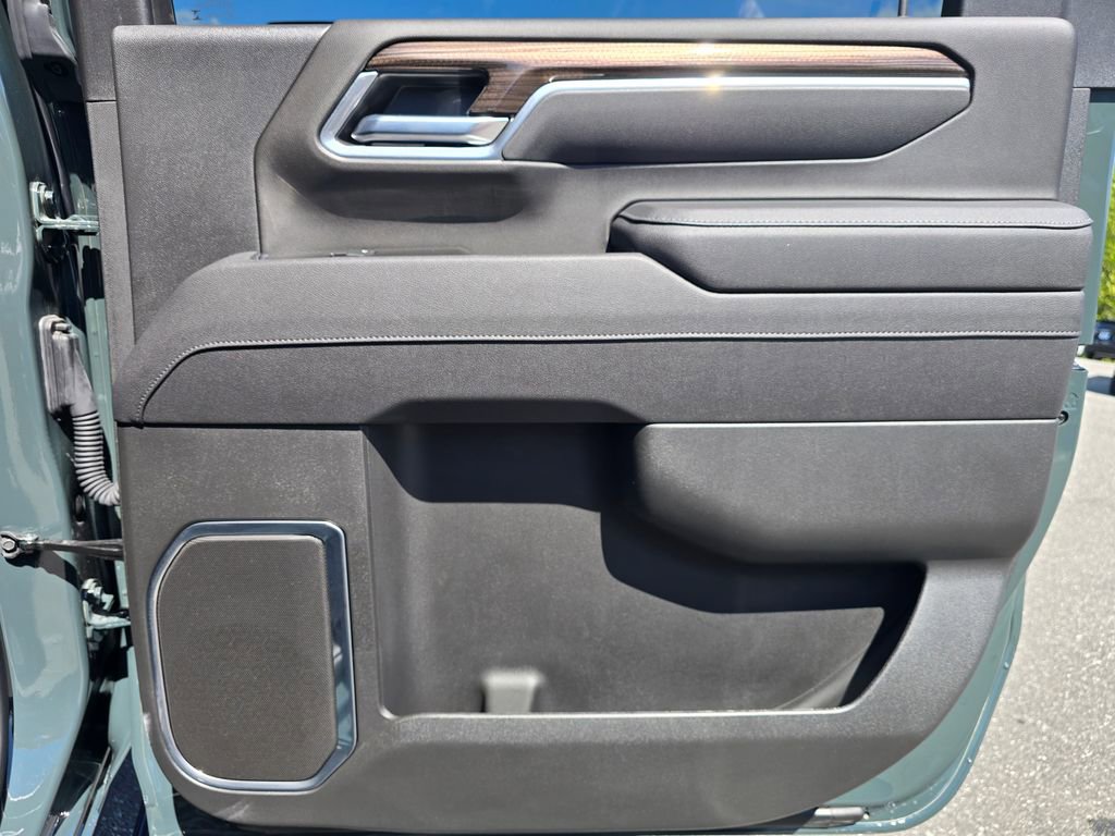 New 2025 Chevrolet Silverado 2500 LT w/ Trail Boss Package image 40