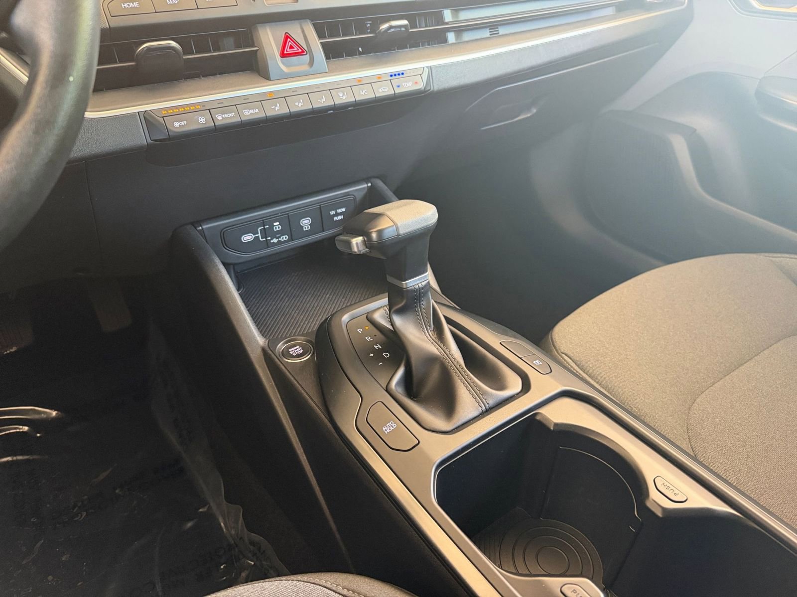 Used 2025 Kia K4 FWD image 40