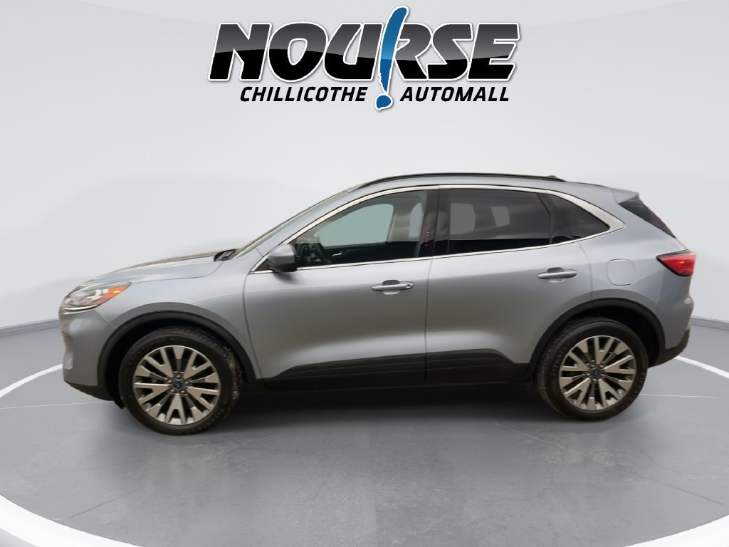 Used 2022 Ford Escape Titanium AWD/4WD image 5
