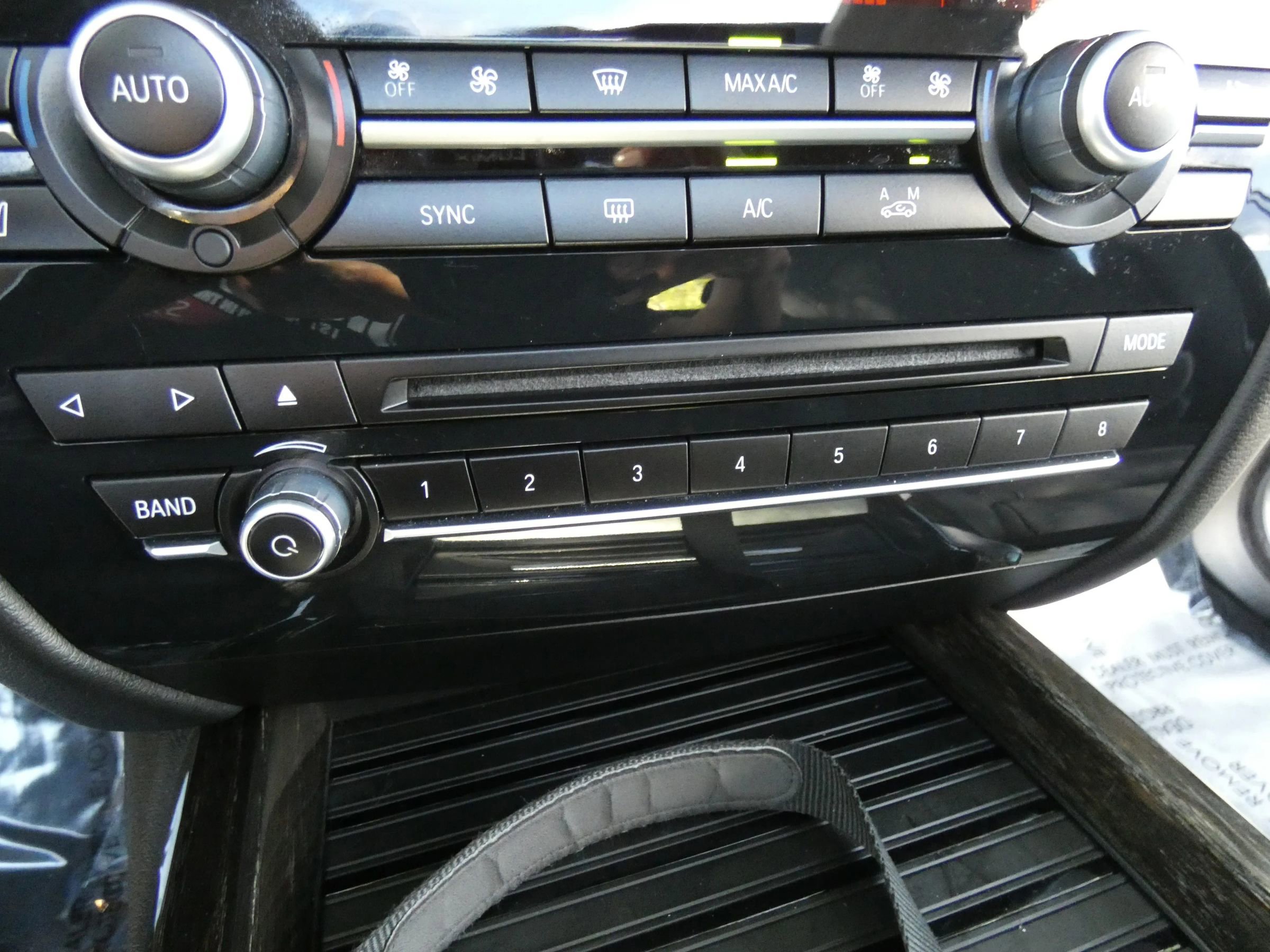 Used 2015 BMW X5 xDrive50i image 59