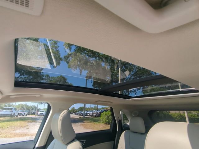 Certified 2023 Ford Edge Titanium w/ Class II Trailer Tow Package AWD/4WD image 21
