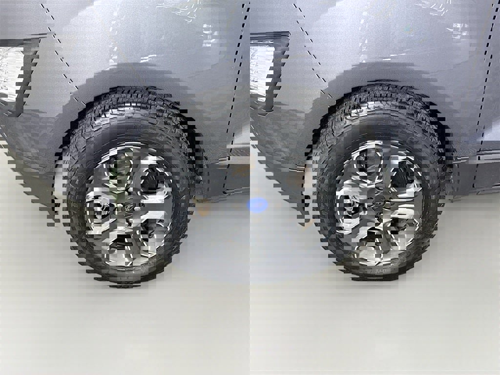 Used 2021 Ford EcoSport S image 21